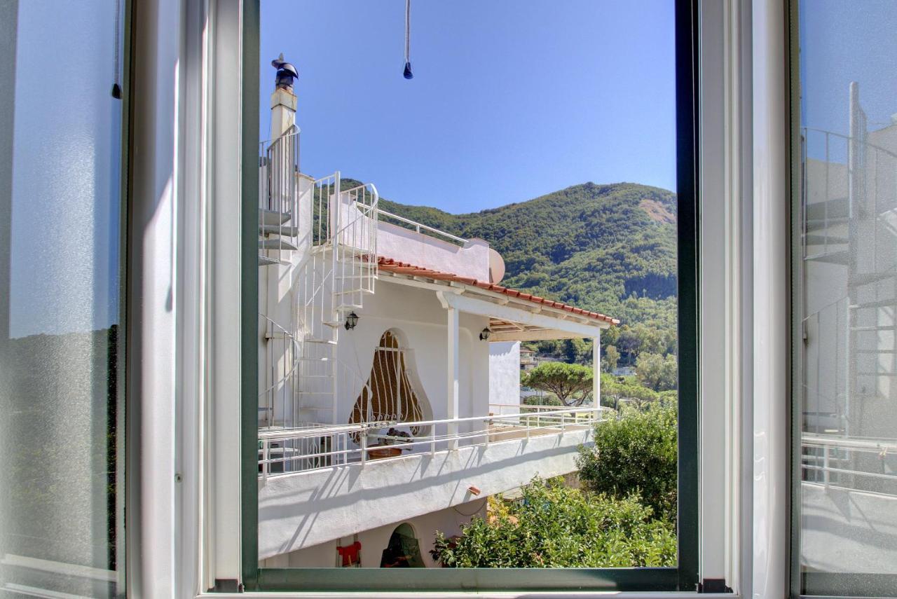Lacco Terrace Solarium Lacco Ameno (Isola d'Ischia) Exterior foto